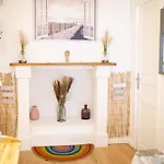 Au Petit Bonheur Апартаменты *