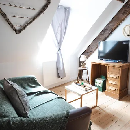 Апартаменти La Au Petit Bonheur