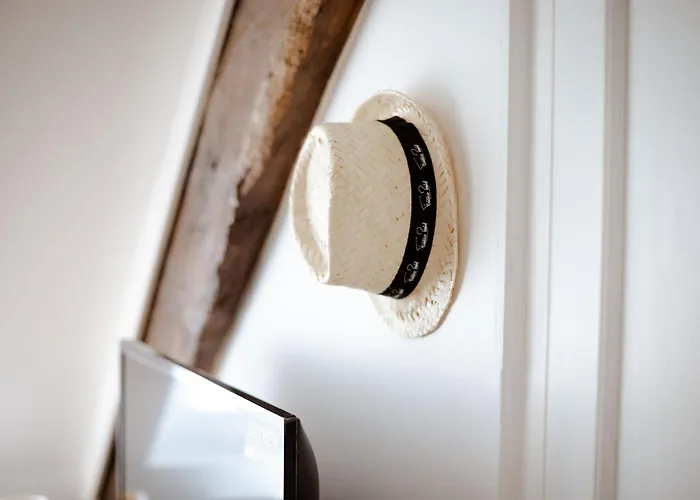 Апартаменти La Au Petit Bonheur Онфлер