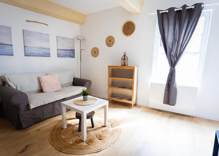 La Au Petit Bonheur * Онфлер